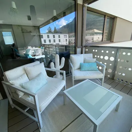 Saphir By Sissy - Maison D'hotes Guest house